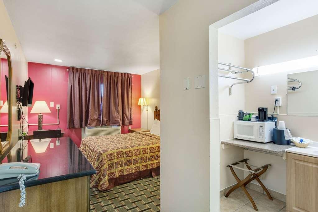Rodeway Inn & Suites Raton Zimmer foto